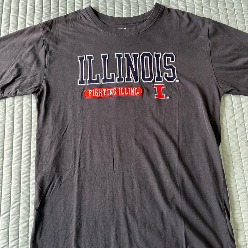 Illinois Fighting Illini Gray T-Shirt